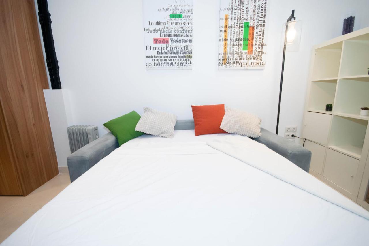 For You Rentals Apartamento Temporal Con Encanto En Malasana Min24 Madrid Extérieur photo