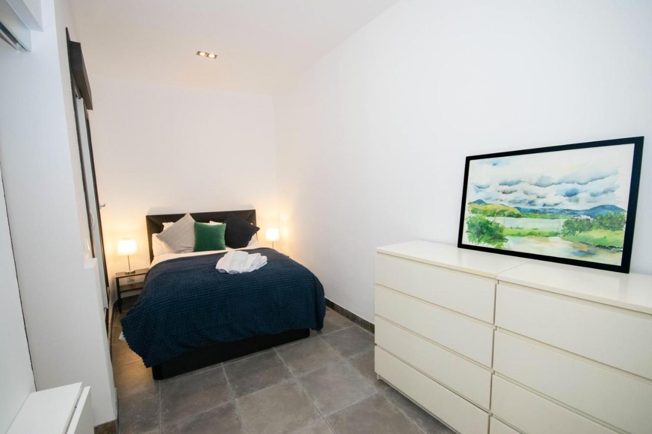 For You Rentals Apartamento Temporal Con Encanto En Malasana Min24 Madrid Extérieur photo