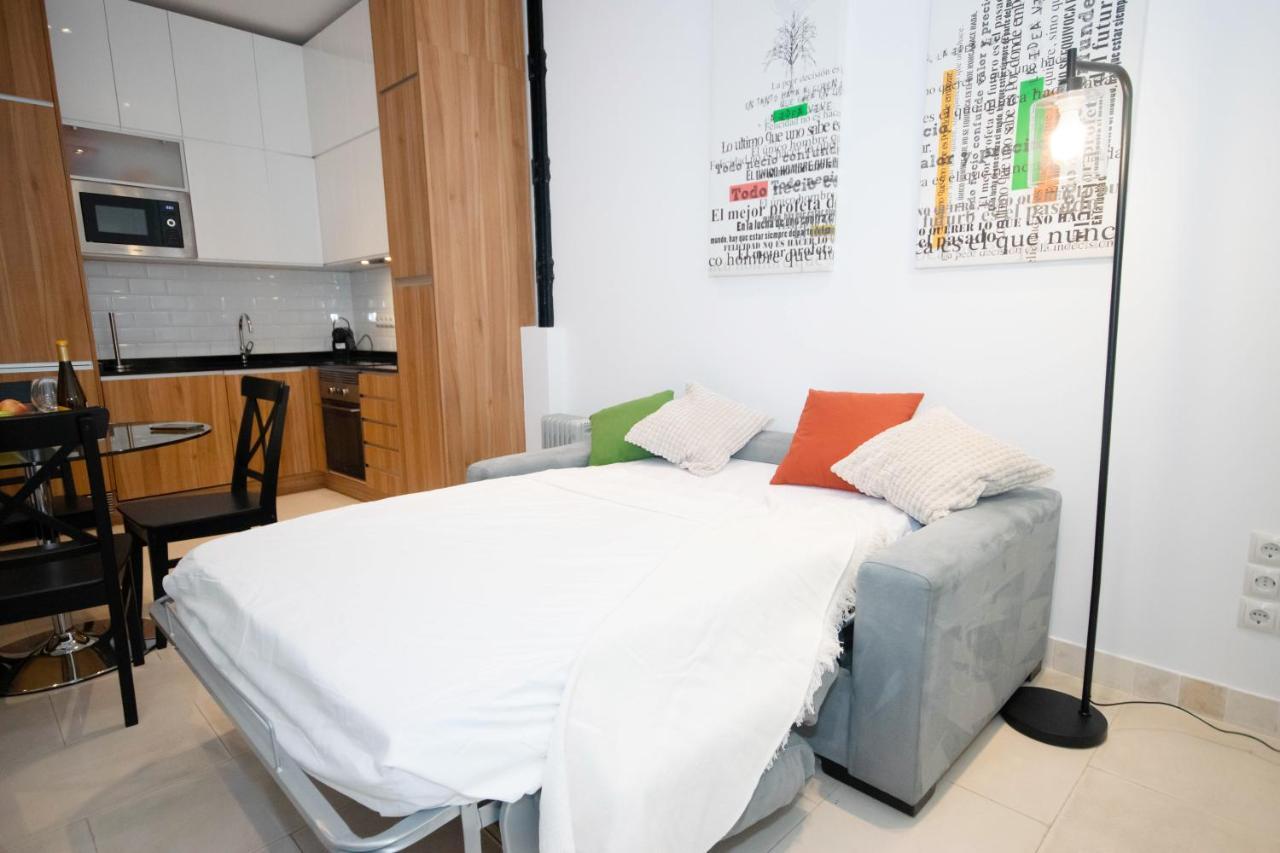 For You Rentals Apartamento Temporal Con Encanto En Malasana Min24 Madrid Extérieur photo