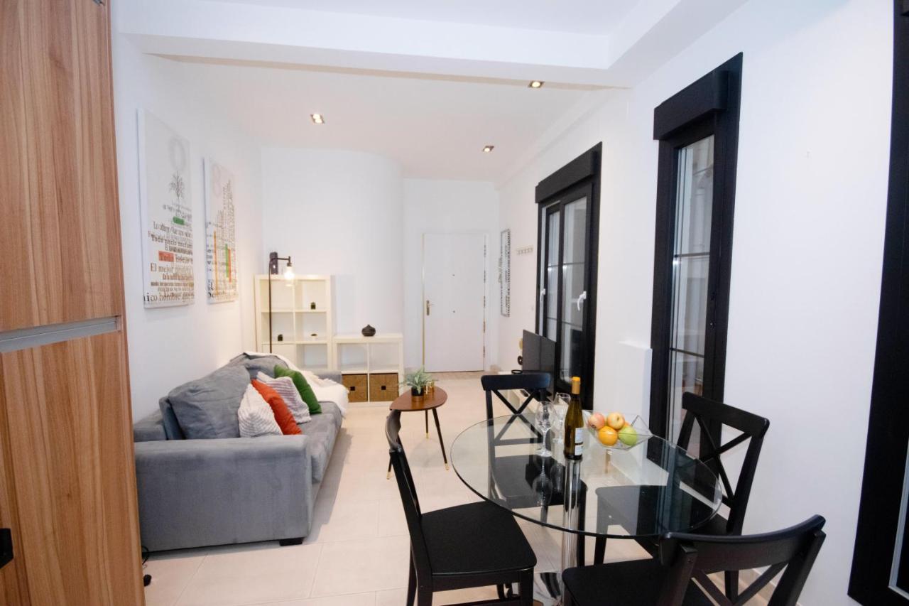 For You Rentals Apartamento Temporal Con Encanto En Malasana Min24 Madrid Extérieur photo