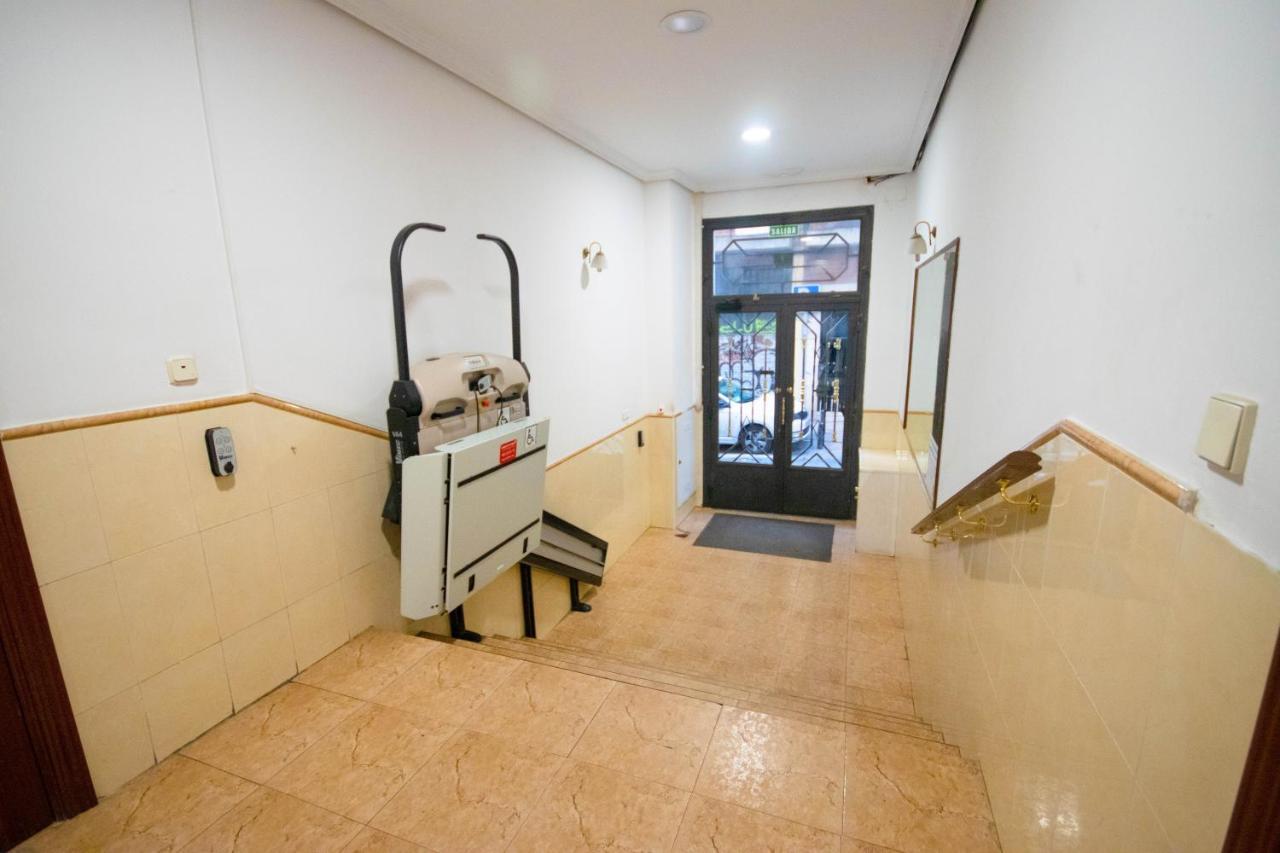 For You Rentals Apartamento Temporal Con Encanto En Malasana Min24 Madrid Extérieur photo