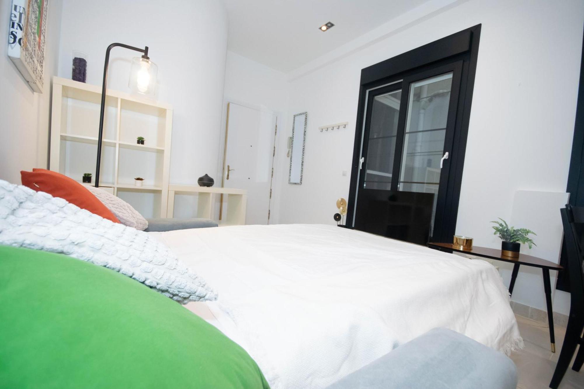 For You Rentals Apartamento Temporal Con Encanto En Malasana Min24 Madrid Extérieur photo